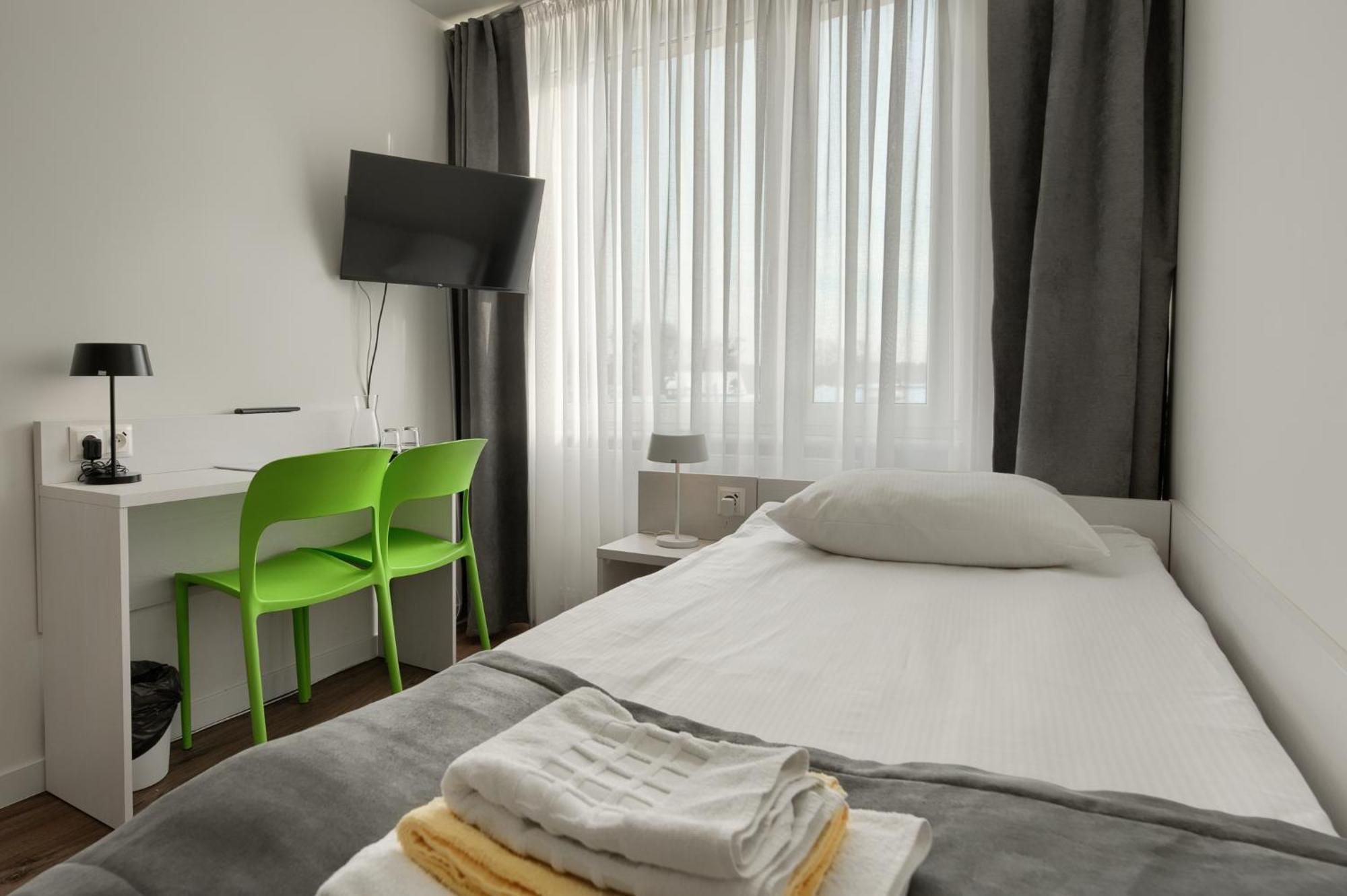 Plonia Resort Exteriör bild
